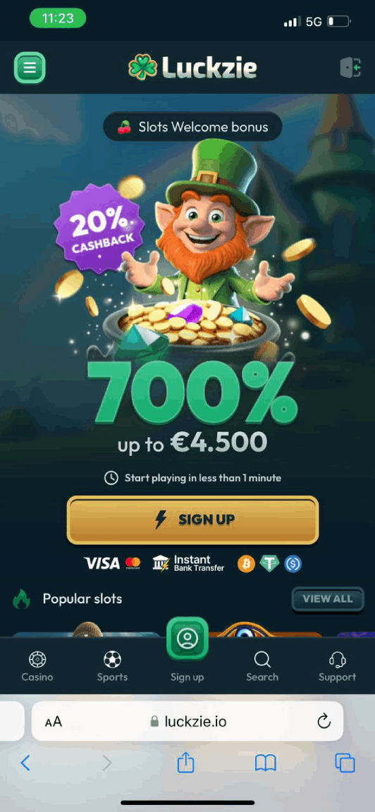 Luckzie on smartphone – burger menu, search field and welcome offer highlight